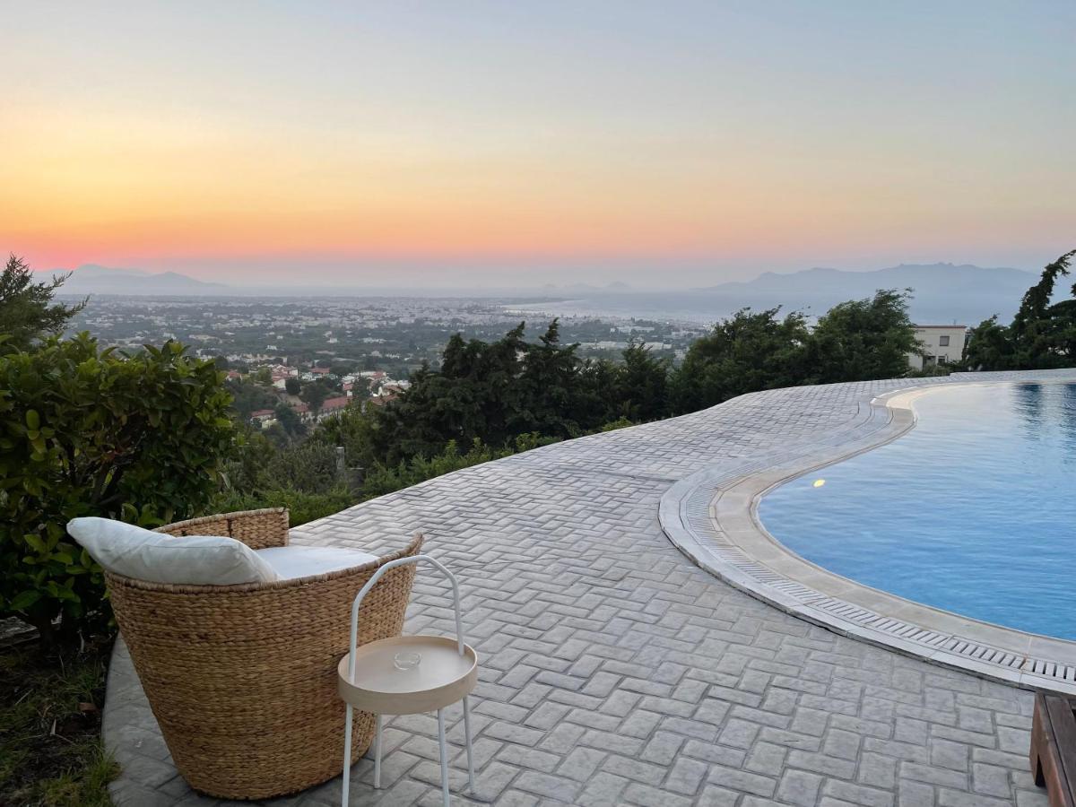 Breathtaking View Guesthouse プサリビ エクステリア 写真